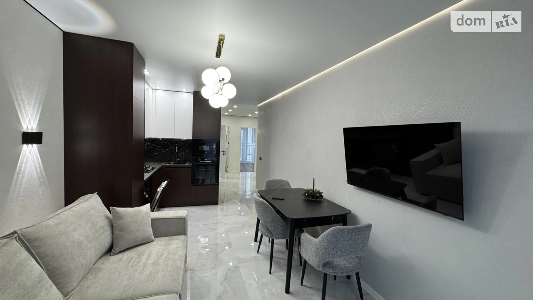 Продается 2-комнатная квартира 64 кв. м в Ивано-Франковске, ул. Юліана Пелеша(Крайковского) - фото 4