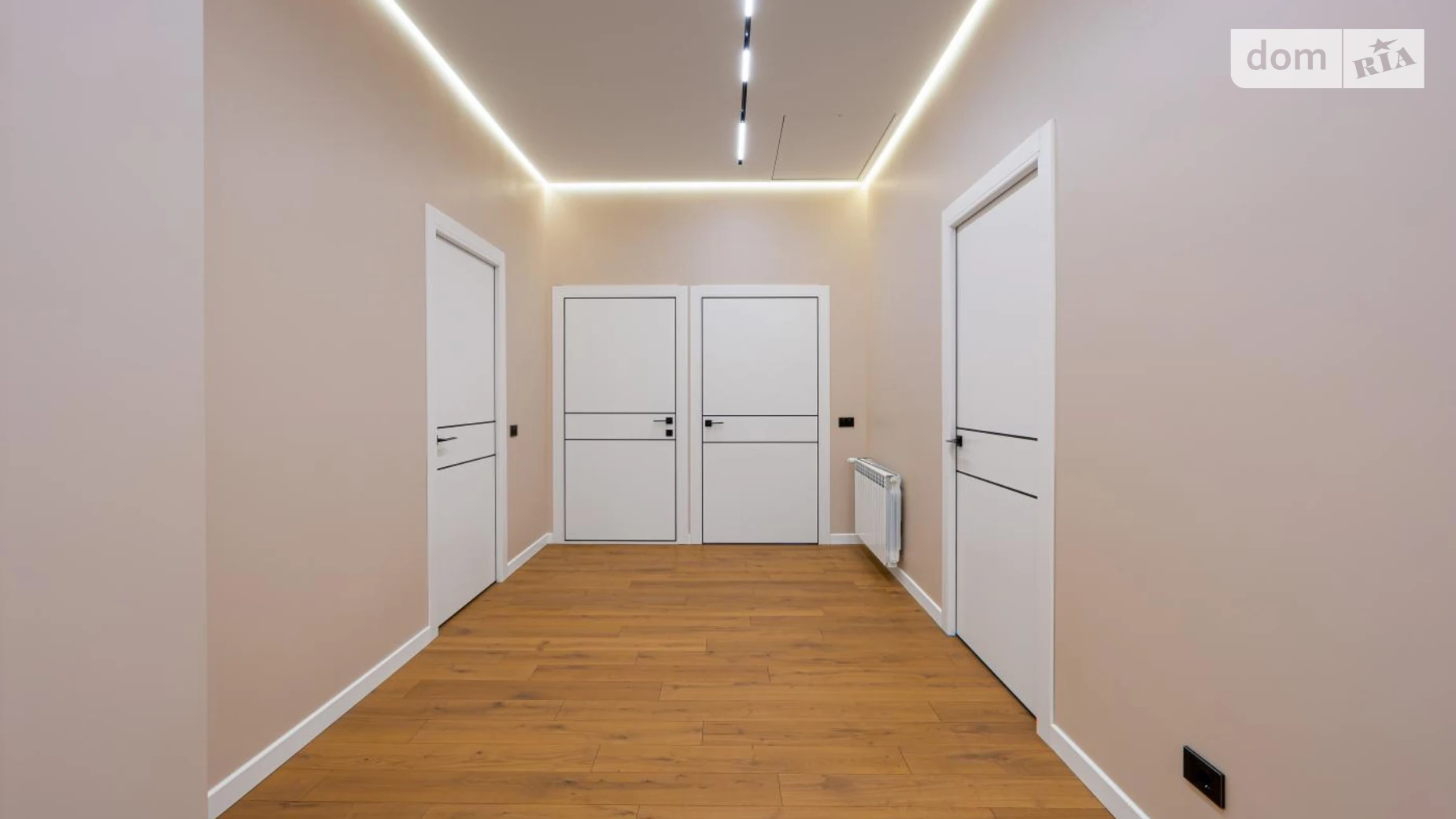 Продается дом на 2 этажа 236 кв. м с верандой, цена: 380000 $ - фото 4