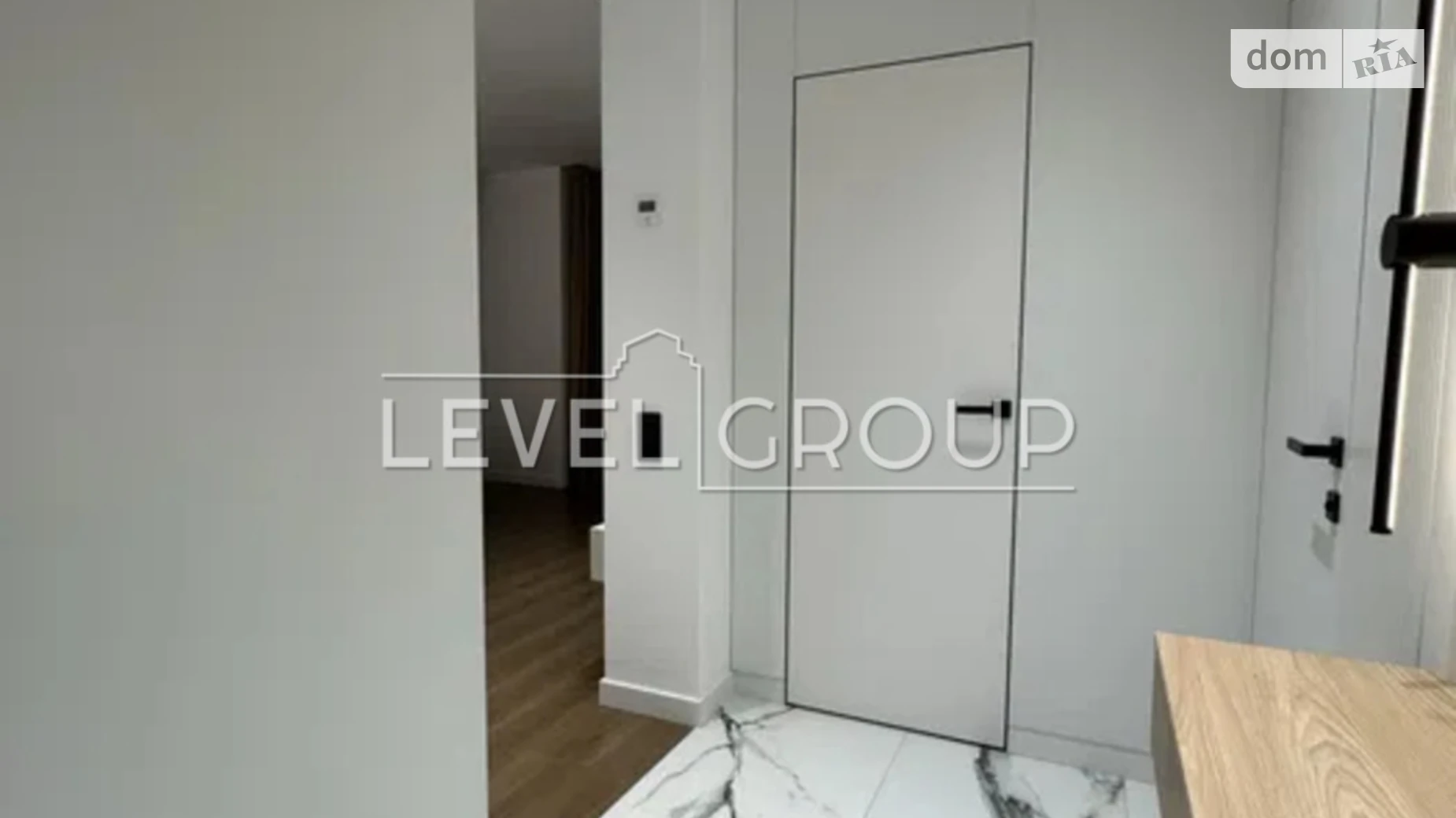 Продается 1-комнатная квартира 64 кв. м в Киеве, ул. Кустанайская, 13 - фото 3