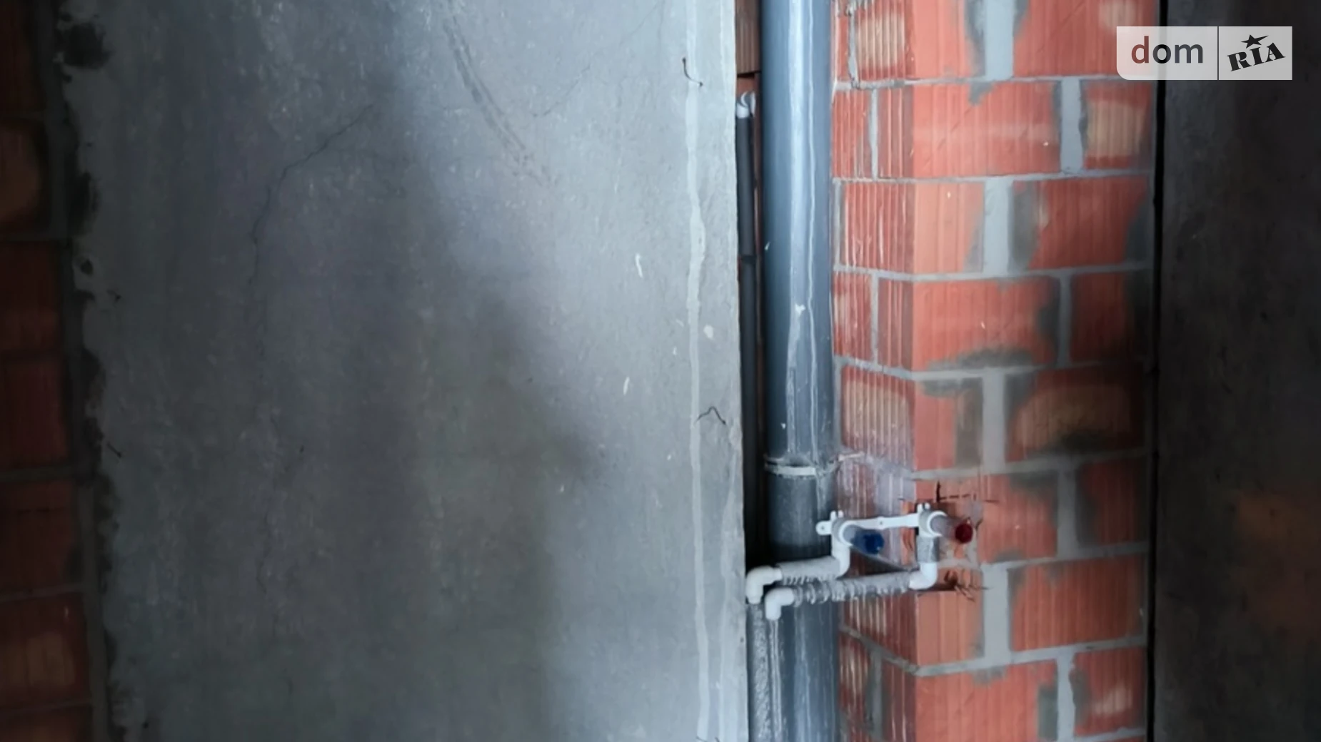 Продается 12-комнатная квартира 37.79 кв. м в Буче, бул. Леонида Бирюкова, 4 - фото 3