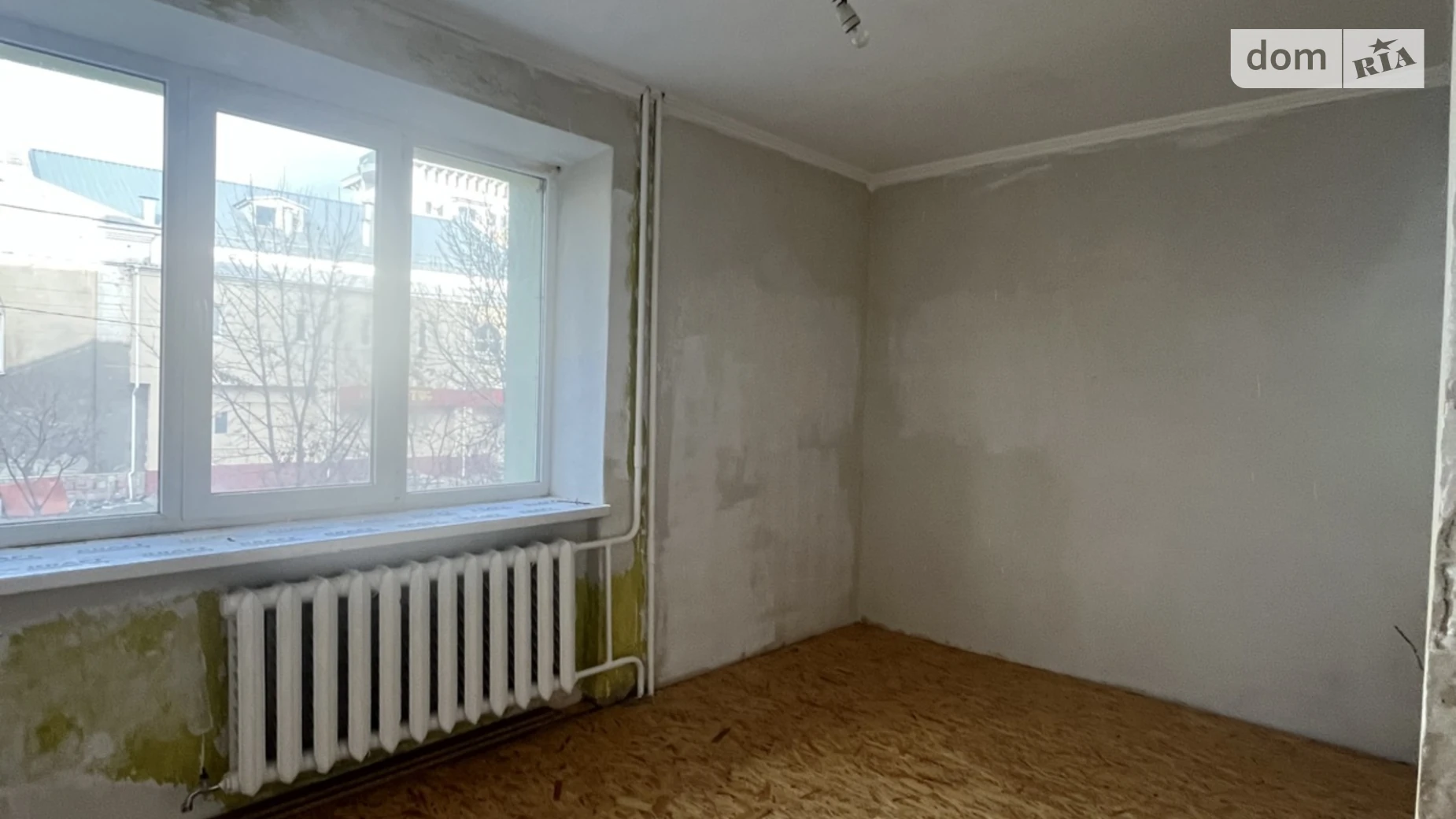 Продается 3-комнатная квартира 50.1 кв. м в Ровно, ул. Замковая, 10А - фото 3