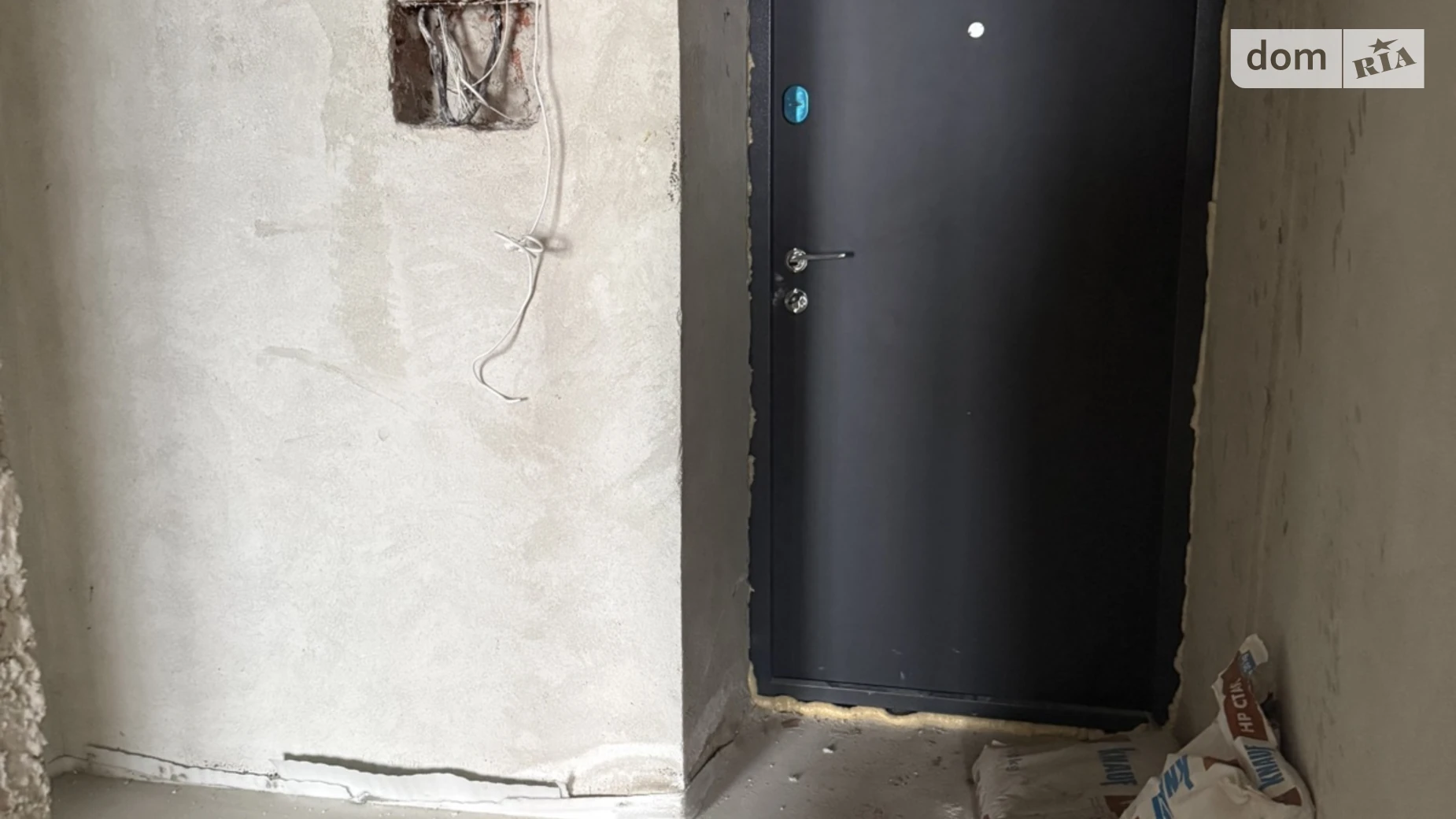 1-комнатная квартира 42.8 кв. м в Тернополе, ул. Академика Сергея Королева, 7Б - фото 2