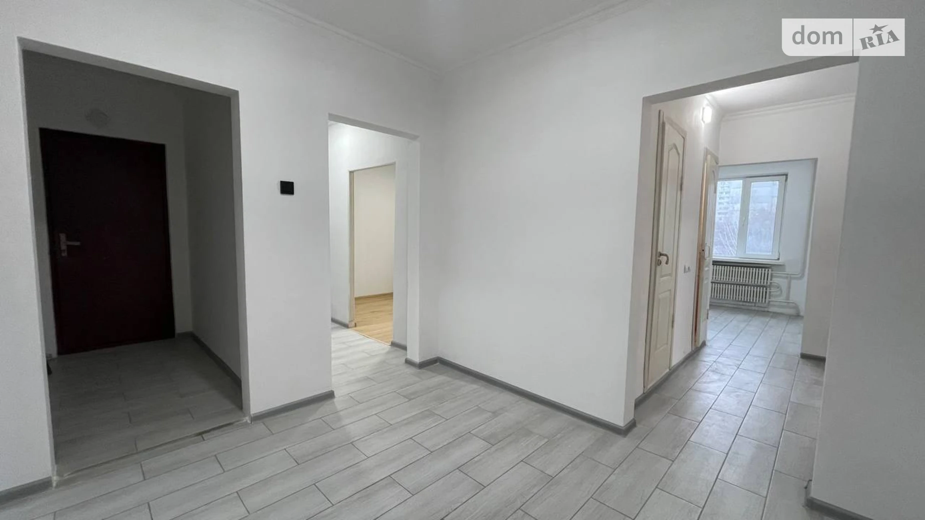 Продается 5-комнатная квартира 98.3 кв. м в Хмельницком, ул. Кармелюка - фото 2