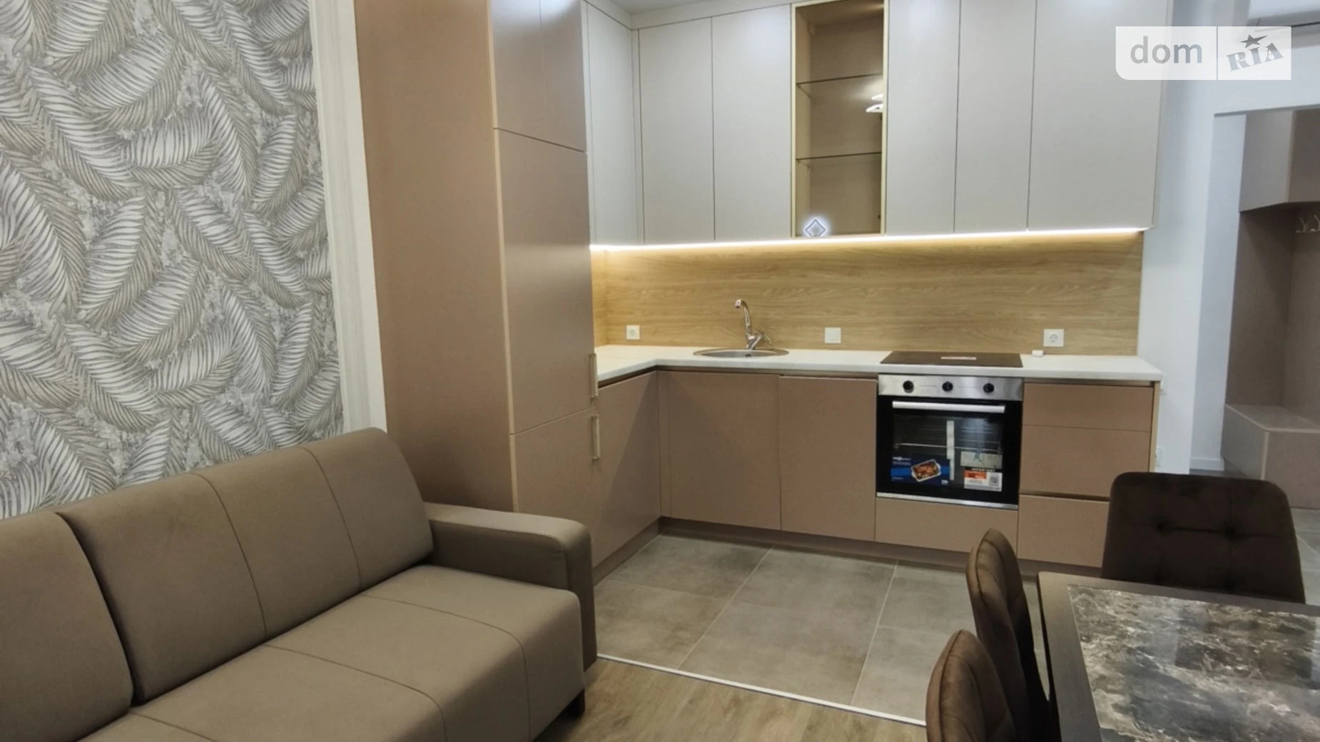 Продається 1-кімнатна квартира 42.2 кв. м у Одесі, вул. Краснова, 1Б - фото 4