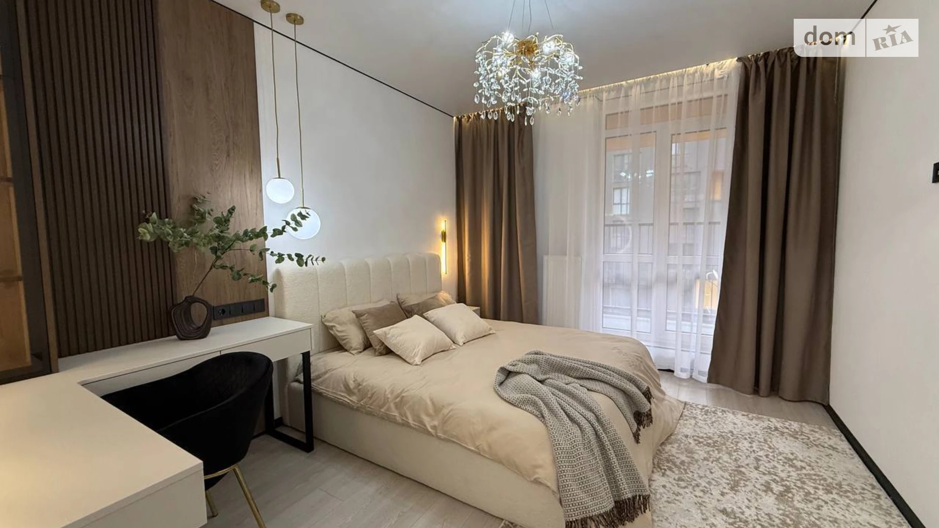 Продается 2-комнатная квартира 55 кв. м в Львове, ул. Хмельницкого Богдана, 207 Г - фото 2