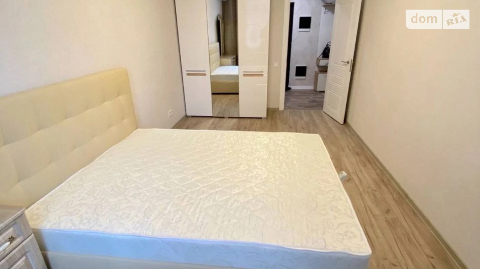 просп. Европейского Союза(Правды), 41Б Виноградарь Киев ЖК Варшавский микрорайон - фото 4