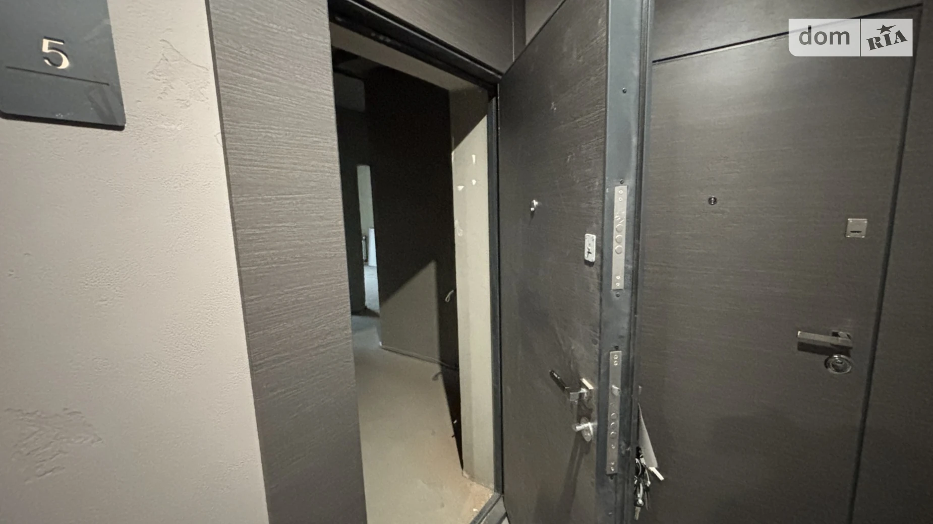 Продается 3-комнатная квартира 99.45 кв. м в Ужгороде, ул. Николая Бобяка, 1Б корпус 1 - фото 4