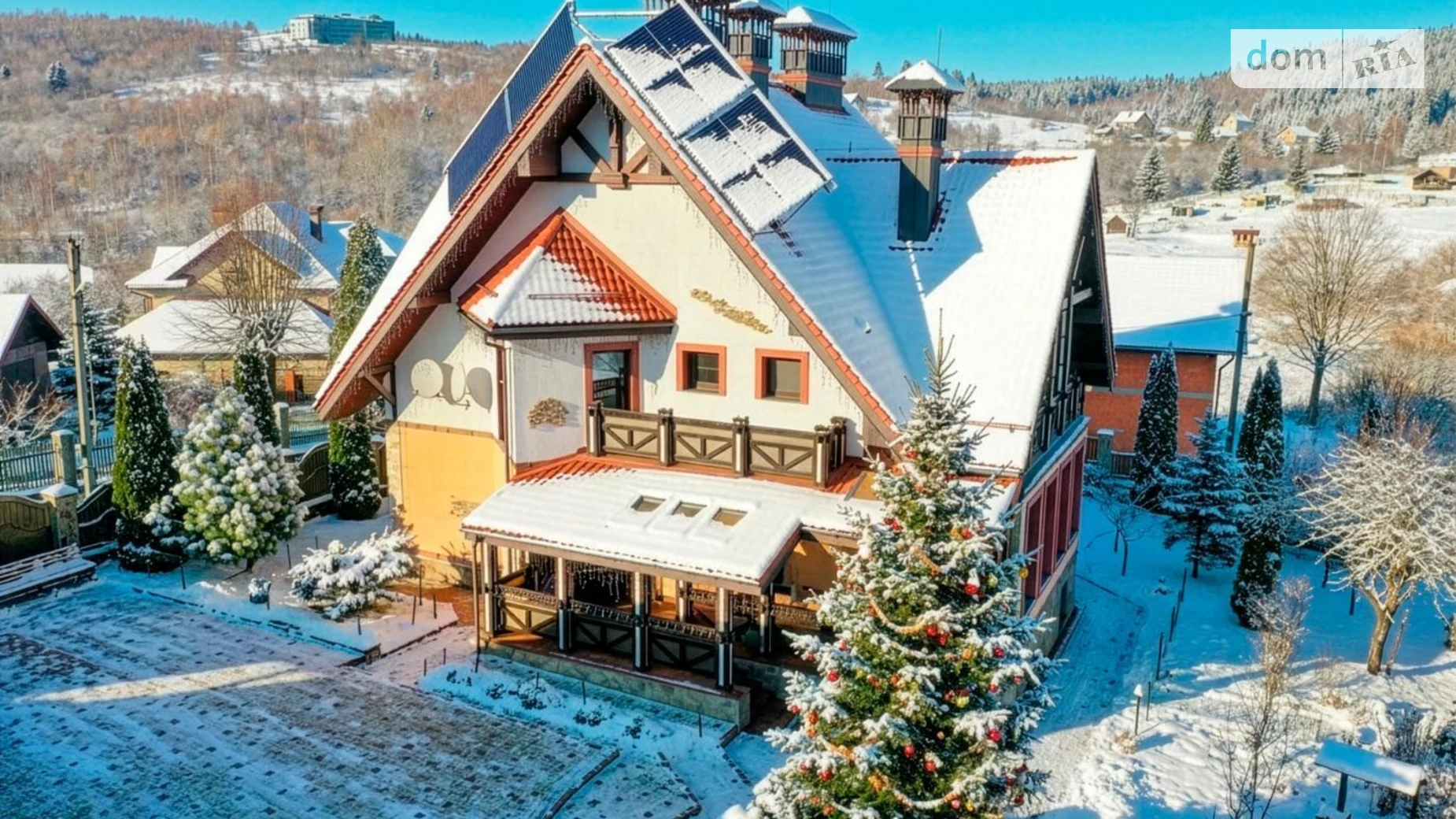 Продается дом на 3 этажа 298.7 кв. м с гаражом, цена: 900000 $ - фото 2