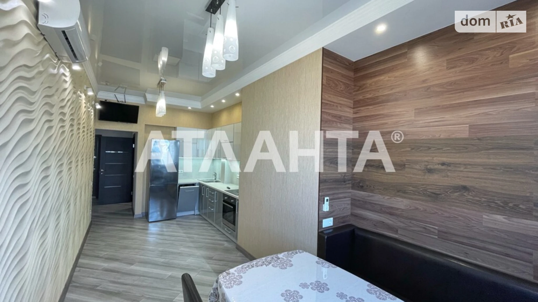 Продается 1-комнатная квартира 51.1 кв. м в Одессе, ул. Люстдорфская дорога - фото 3