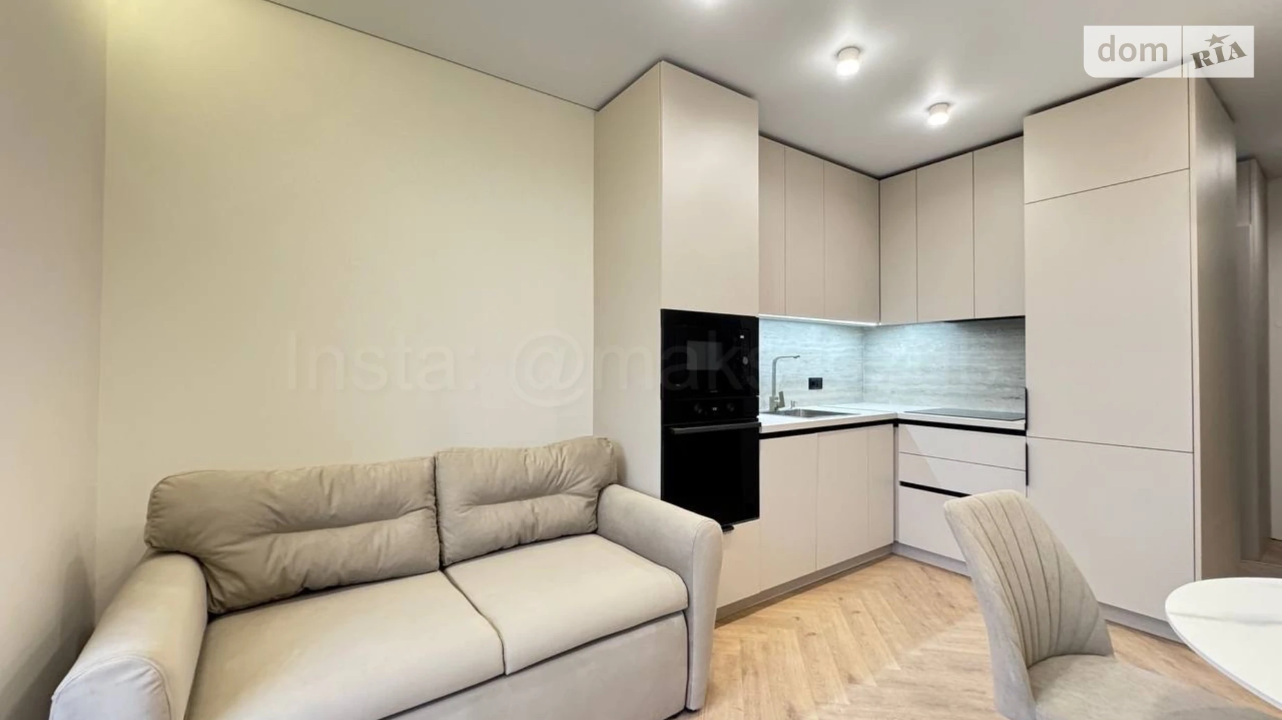 Продается 1-комнатная квартира 41.7 кв. м в Ужгороде, ул. Василия Гаджеги(Радищева), 7Г - фото 3