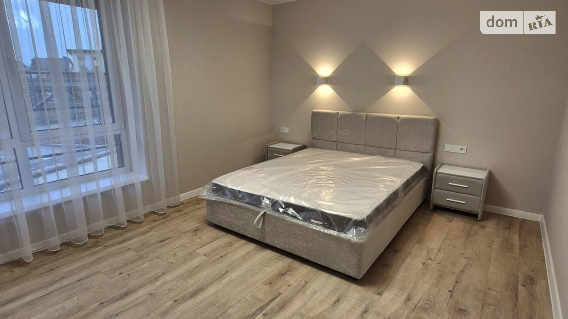 Продается 1-комнатная квартира 52.7 кв. м в Ровно, ул. Атмосферная, 3 - фото 2