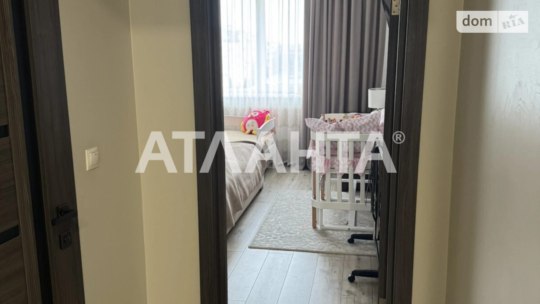 Продается 2-комнатная квартира 73 кв. м в Ужгороде, ул. Тлехаса - фото 4