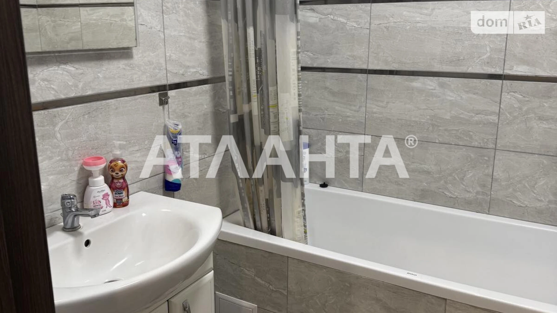 Продается 2-комнатная квартира 73 кв. м в Ужгороде, ул. Тлехаса - фото 5