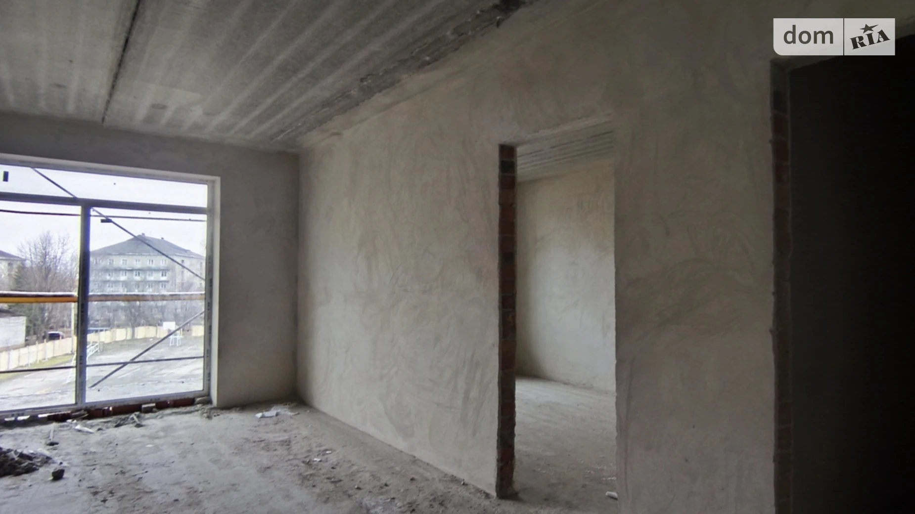 Продается 1-комнатная квартира 44.8 кв. м в Ивано-Франковске, ул. Левинского И. - фото 2