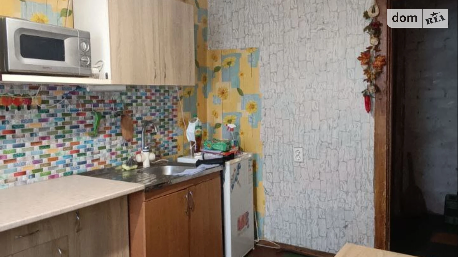 Продается 3-комнатная квартира 65.2 кв. м в Днепре, ул. Красноводска, 1А - фото 2