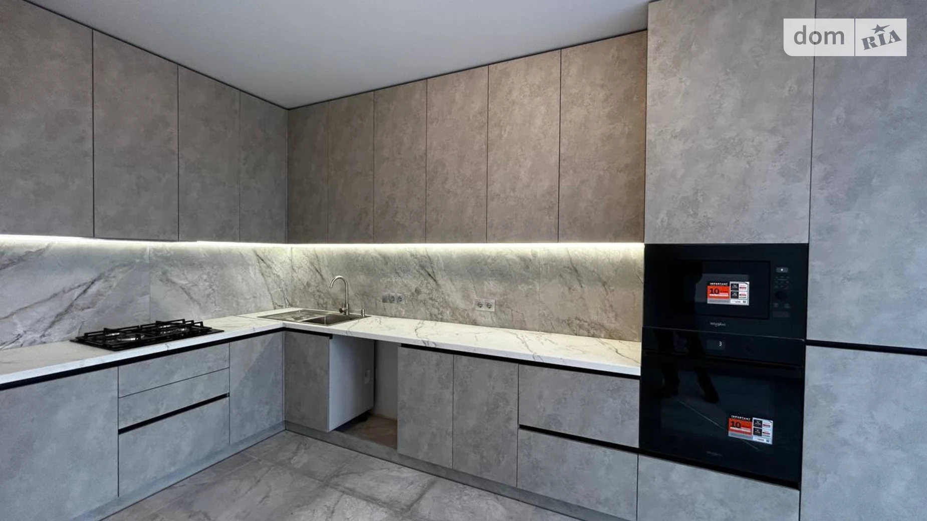 Продается 2-комнатная квартира 60.1 кв. м в Ивано-Франковске, ул. Национальной Гвардии - фото 3