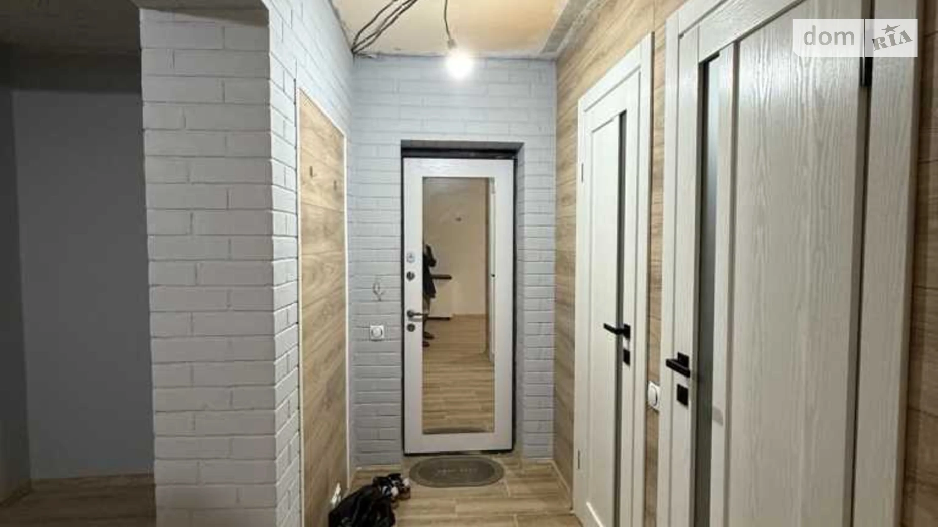 Продается 3-комнатная квартира 62.5 кв. м в Полтаве, цена: 53500 $ - фото 2