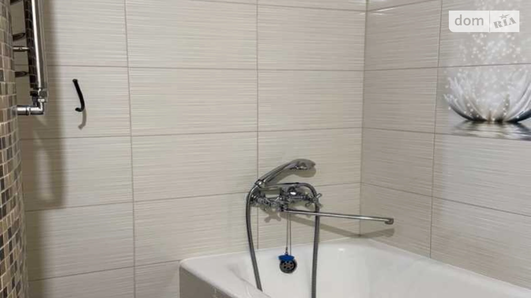 Продается 3-комнатная квартира 62.5 кв. м в Полтаве, цена: 53500 $ - фото 3