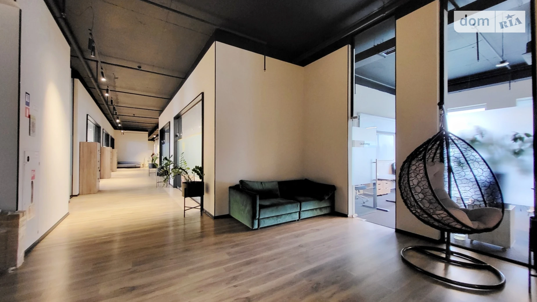 Сдается в аренду офис 1100 кв. м в бизнес-центре, цена: 12100 $ - фото 2