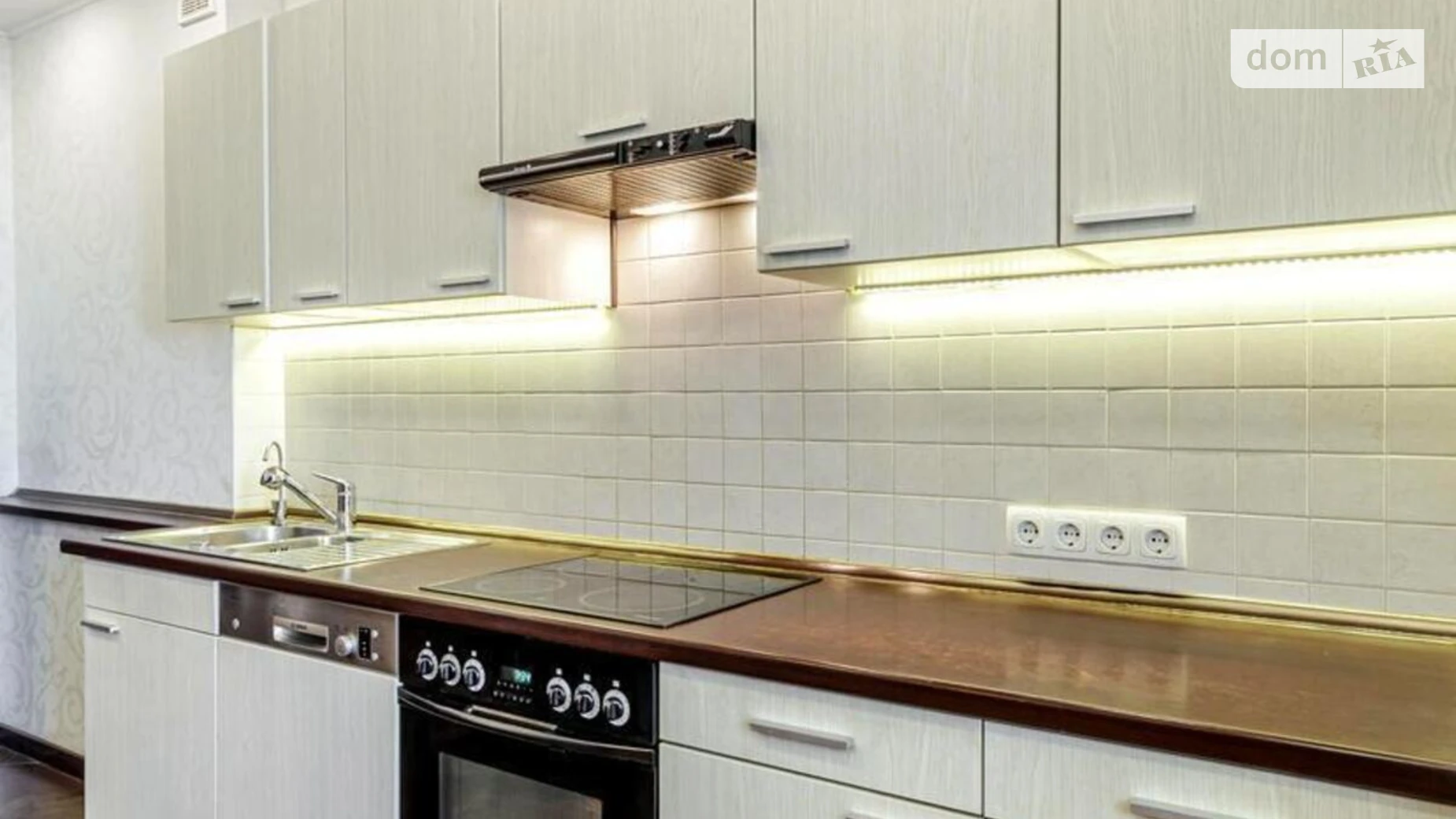 Продается 2-комнатная квартира 87 кв. м в Киеве, просп. Лобановского(Краснозвездный), 4А - фото 3