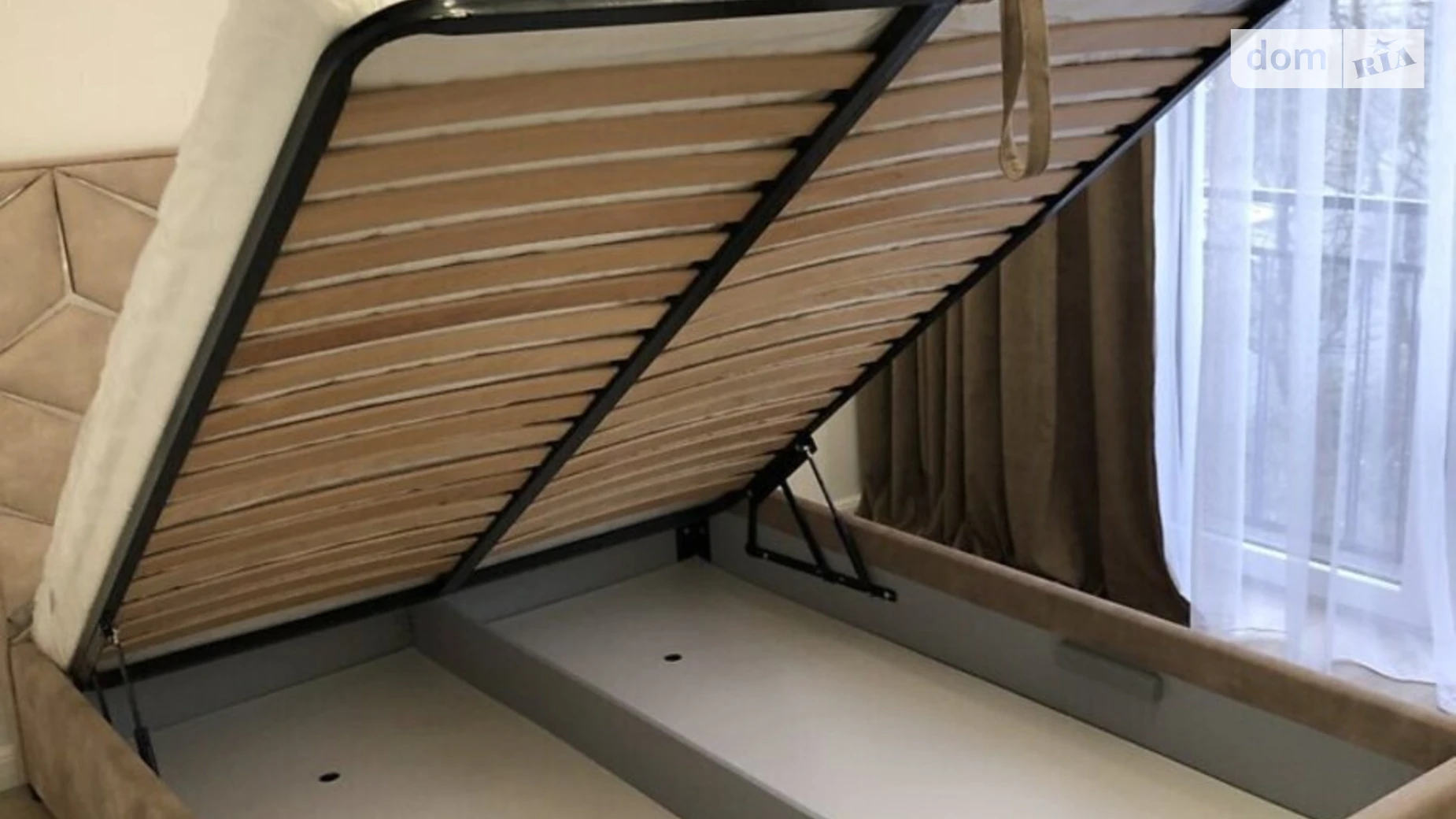 2-комнатная квартира 67 кв. м в Тернополе, ул. Острожского Князя - фото 3