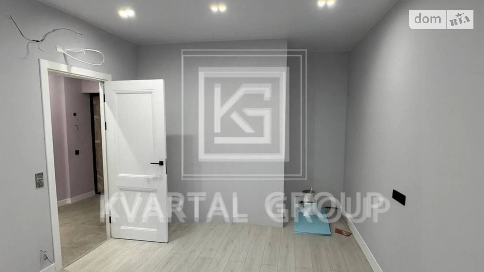 Продается 1-комнатная квартира 40.7 кв. м в Ирпене, ул. Соборная(ІІІ Интернационала), 151А - фото 2