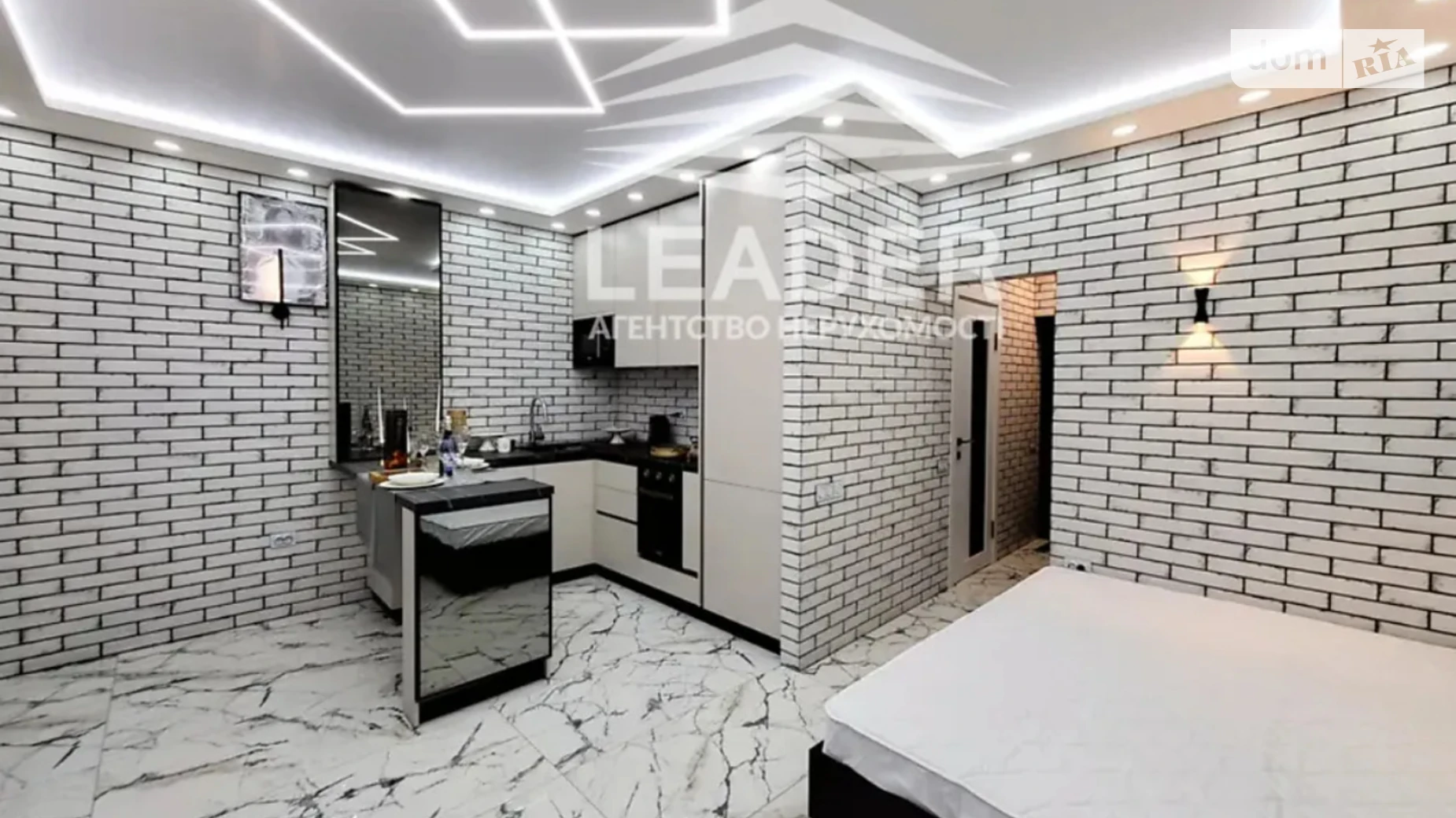 Продается 1-комнатная квартира 35 кв. м в Виннице, ул. Академика Янгеля, 54 - фото 2