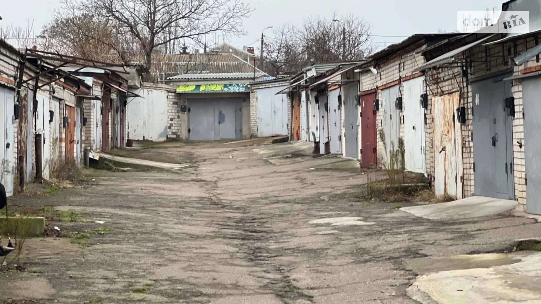 Продается место в гаражном кооперативе под легковое авто на 24 кв. м, цена: 3700 $ - фото 4