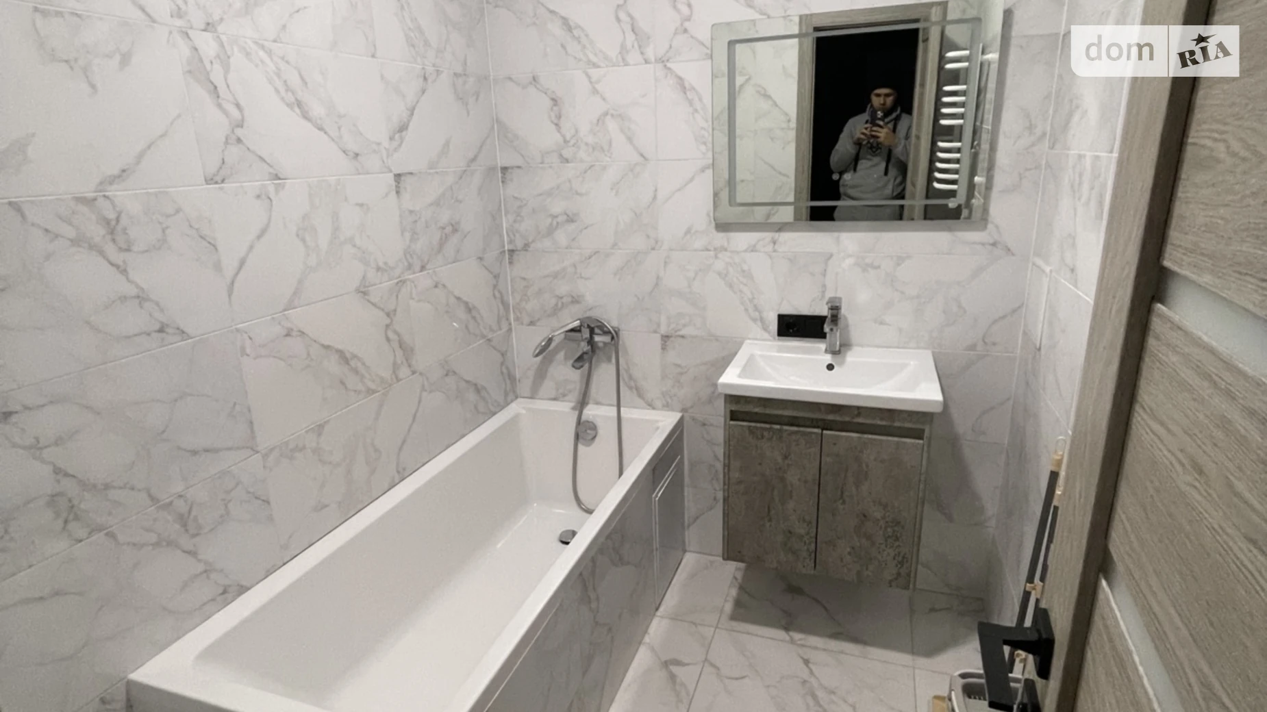 2-комнатная квартира 59 кв. м в Луцке, ул. Ровенская, 113 - фото 2