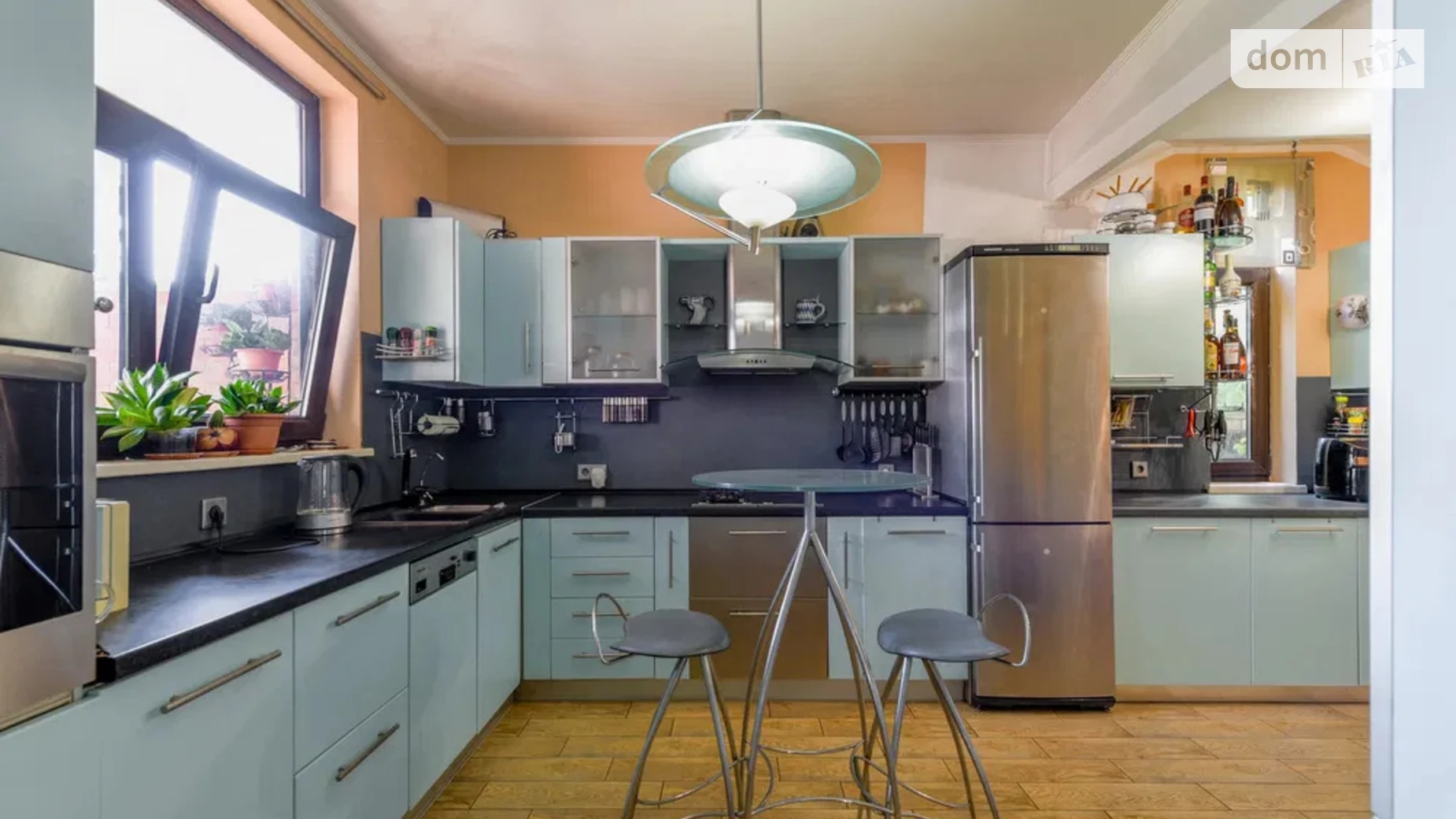 Продается дом на 2 этажа 422.7 кв. м с гаражом, цена: 799000 $ - фото 4