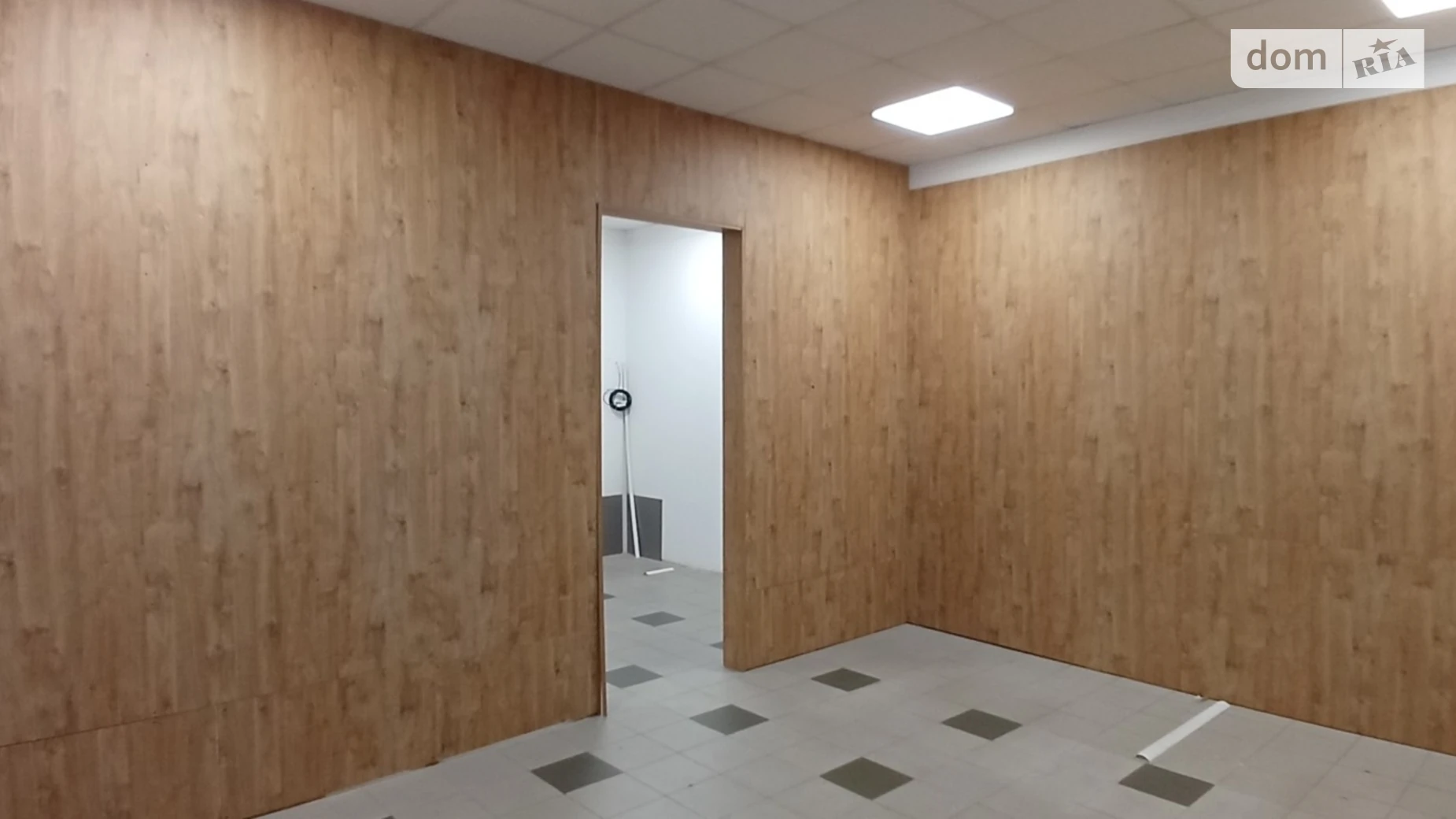 Сдается в аренду офис 49 кв. м в бизнес-центре, цена: 21560 грн - фото 3