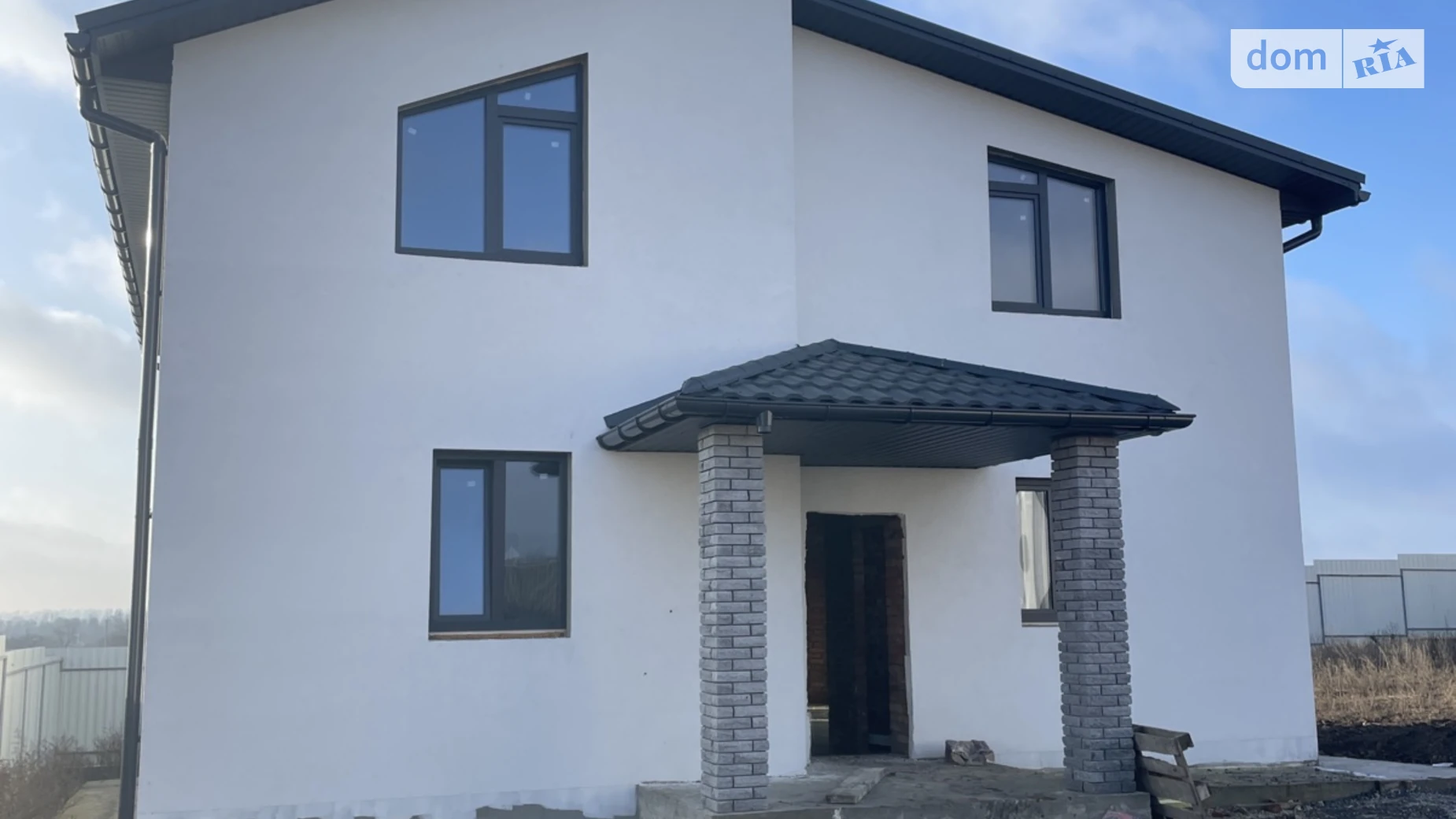 Продается дом на 2 этажа 157 кв. м с балконом, цена: 125000 $ - фото 2