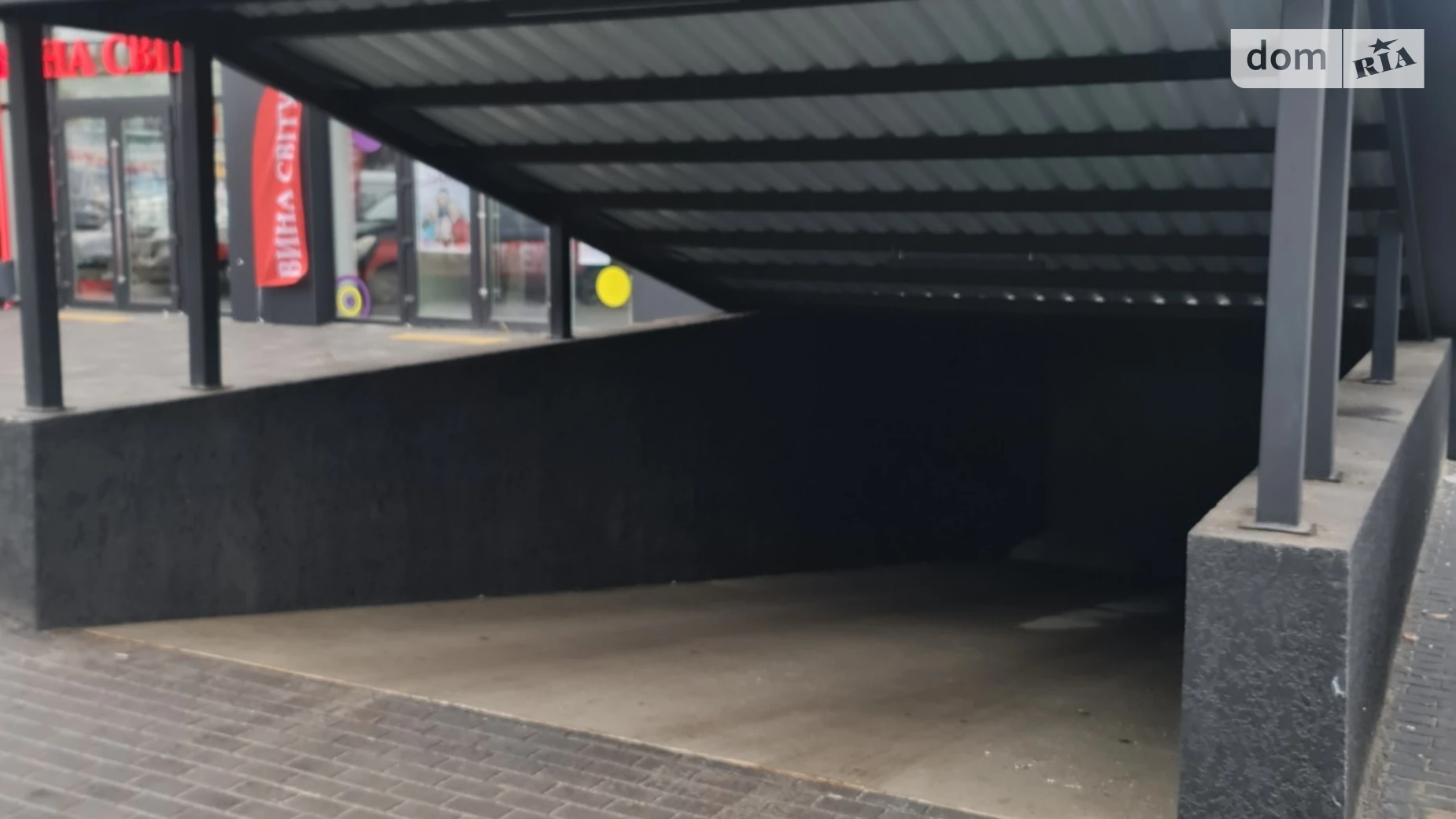 Продается подземный паркинг под легковое авто на 15 кв. м, цена: 25000 $ - фото 3