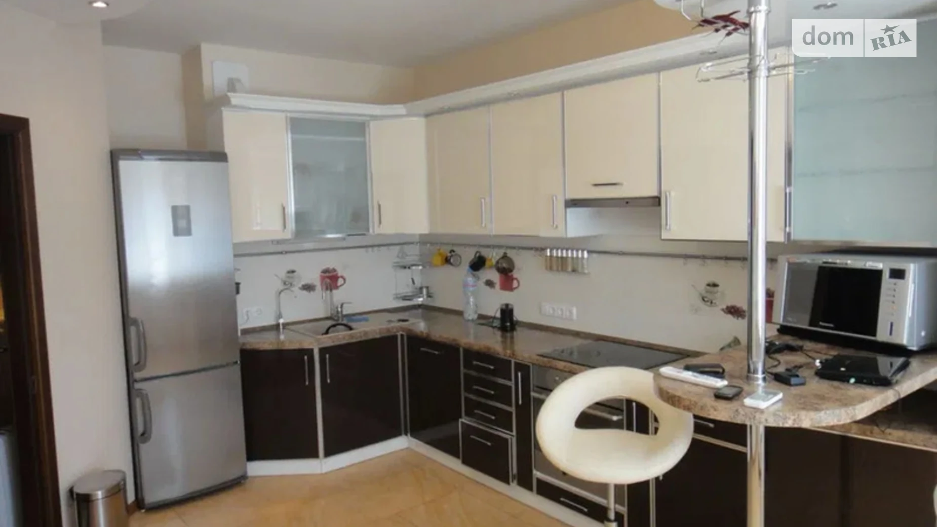 Продается 2-комнатная квартира 70 кв. м в Одессе, мас. Радужный, 6 - фото 4