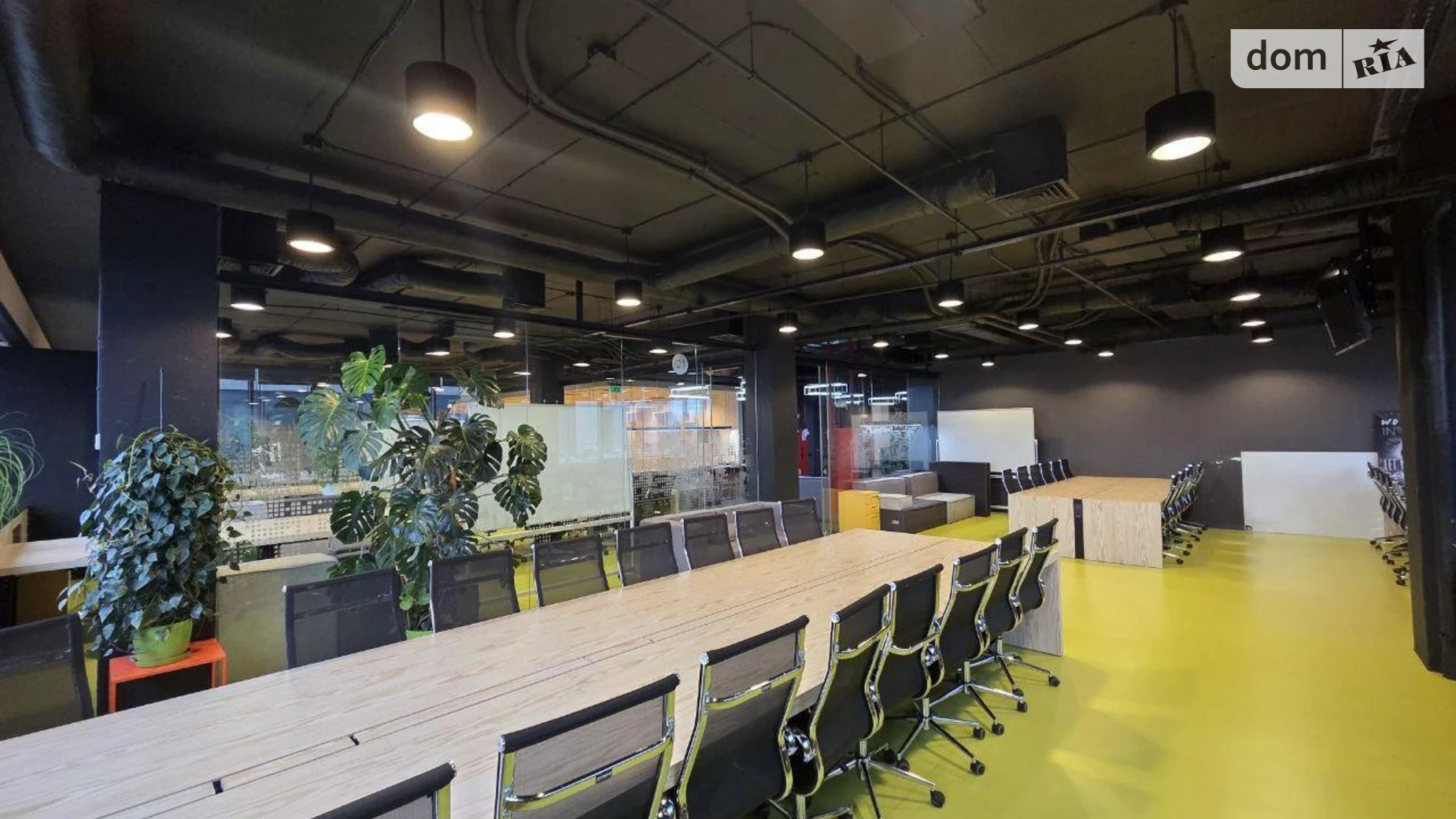 Сдается в аренду офис 2200 кв. м в бизнес-центре, цена: 26600 $ - фото 4