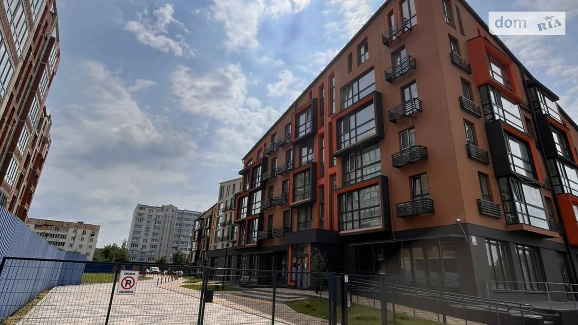 Продается 1-комнатная квартира 43.5 кв. м в Глевахе, ул. Стуса, 2 - фото 2