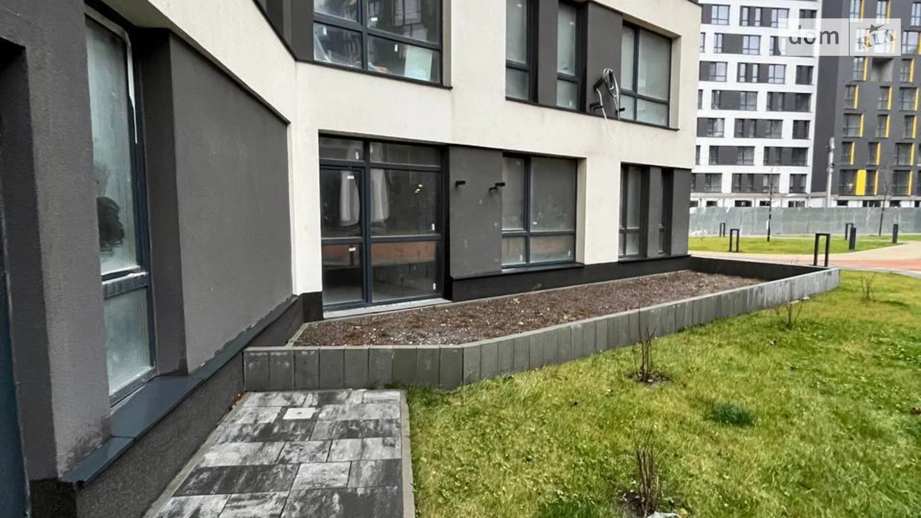 Продается 2-комнатная квартира 86.4 кв. м в Львове, ул. Хмельницкого Богдана, 207 - фото 4