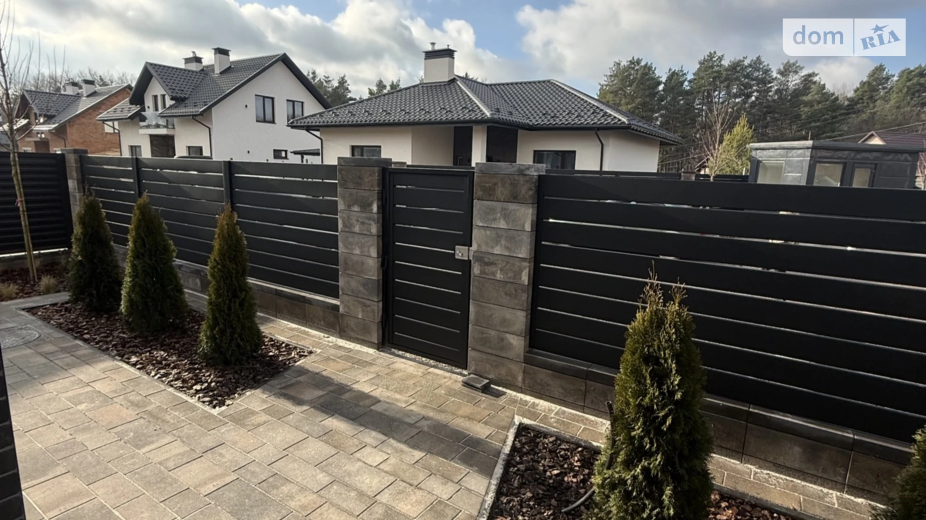 Продается одноэтажный дом 108 кв. м с баней/сауной, цена: 235000 $ - фото 2