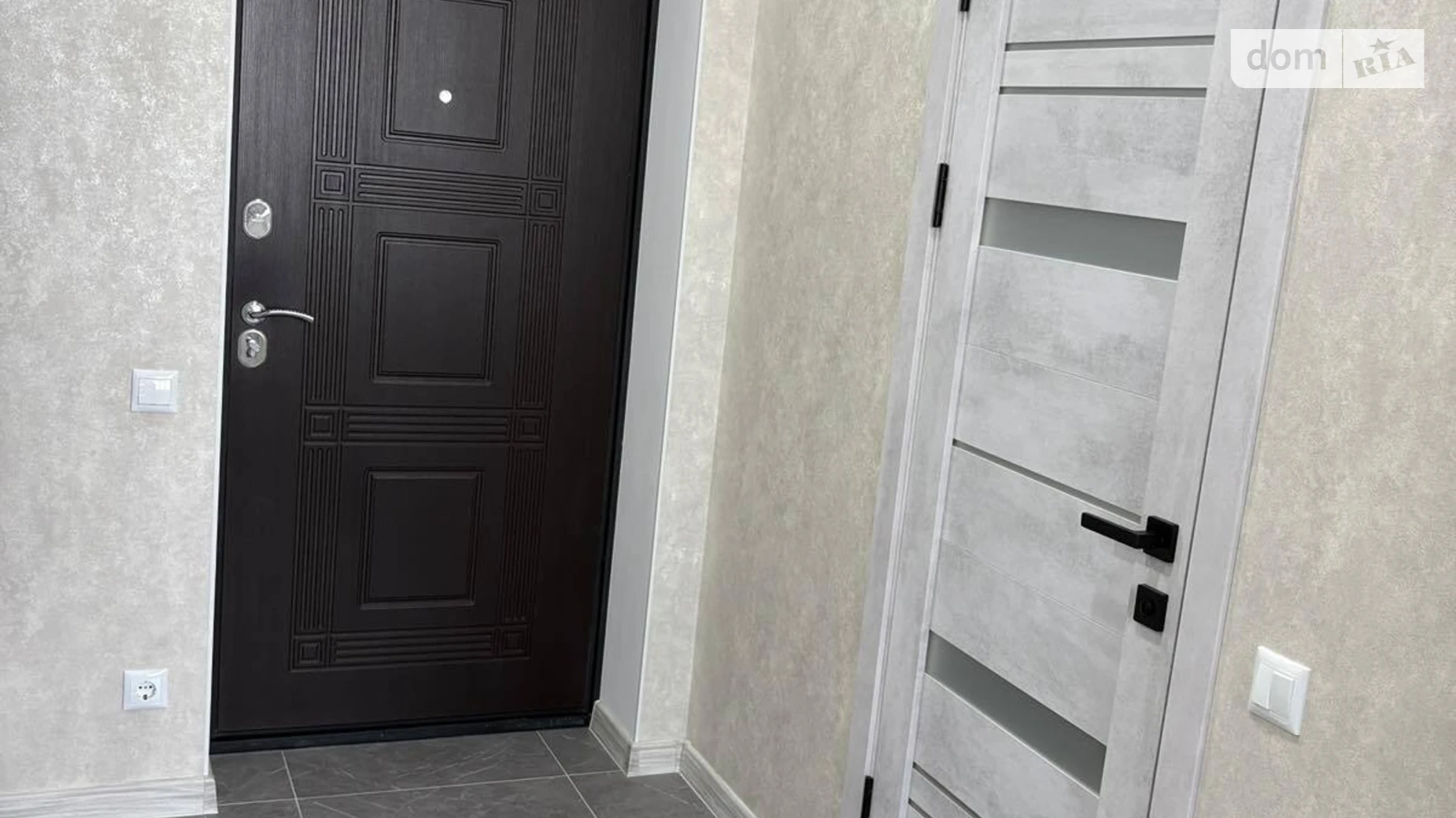 Продается 1-комнатная квартира 38 кв. м в Одессе, ул. Бугаевская, 44 - фото 5