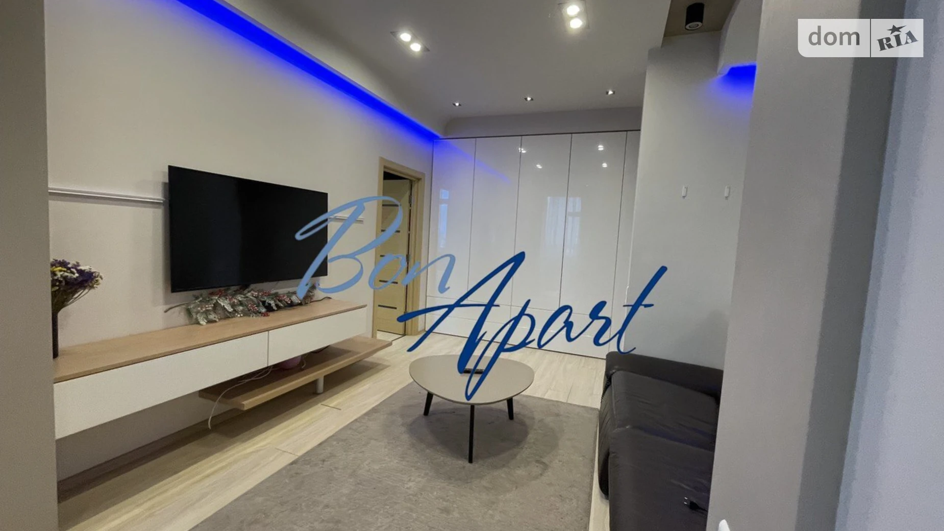 Здається в оренду 1-кімнатна квартира 67.7 кв. м у Києві, бул. Лесі Українки, 7А - фото 2