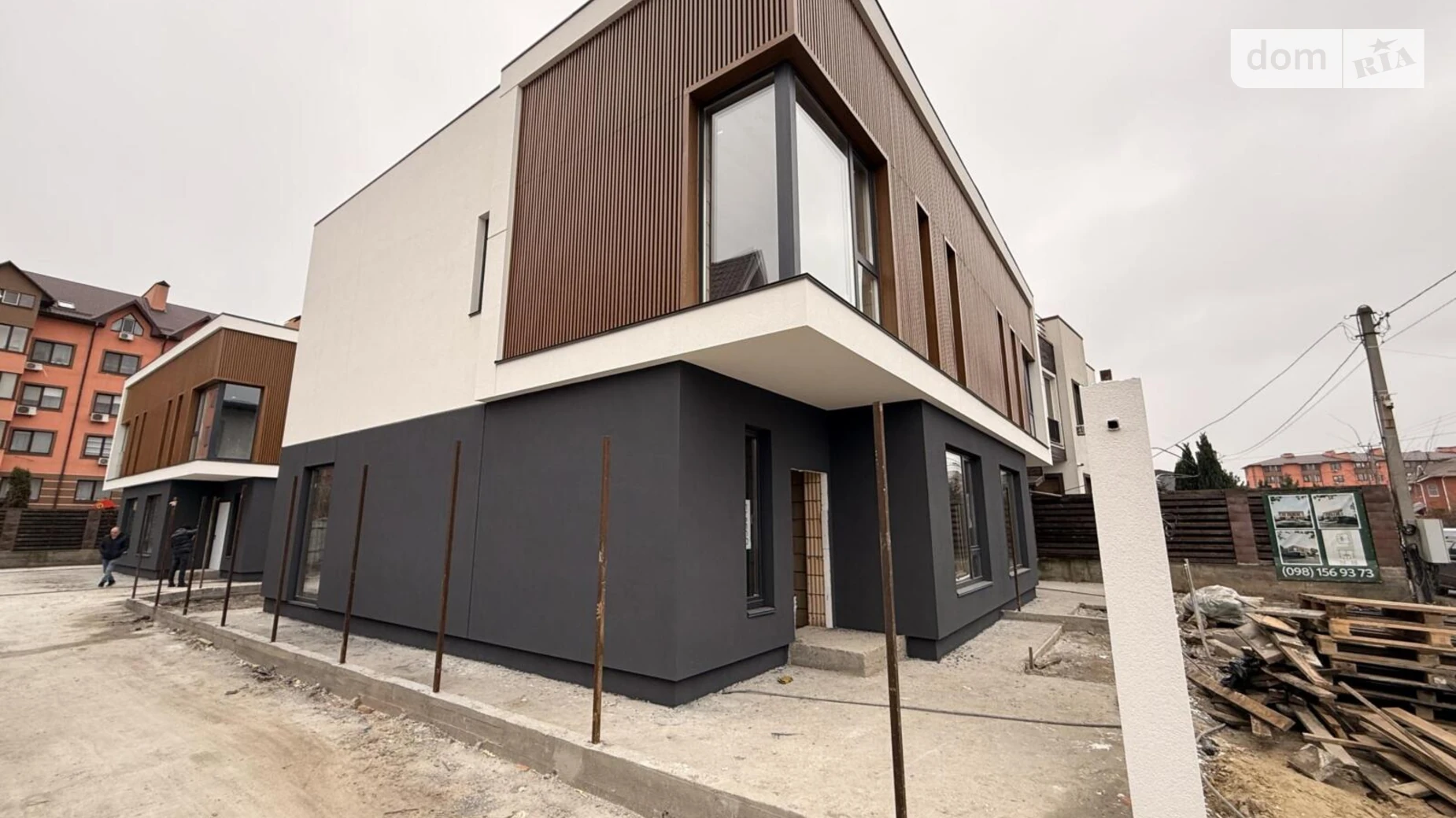 Продается дом на 2 этажа 130 кв. м с балконом, цена: 160000 $ - фото 2