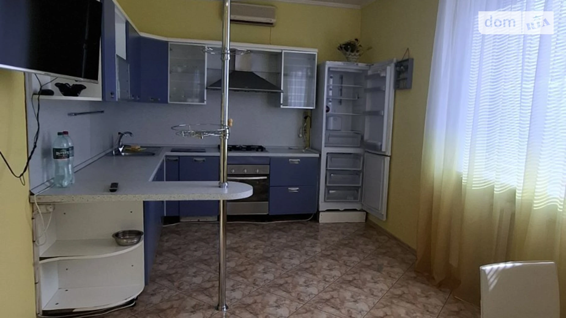 Сдается в аренду дом на 2 этажа 450 кв. м с баней/сауной, цена: 1000 $ - фото 2