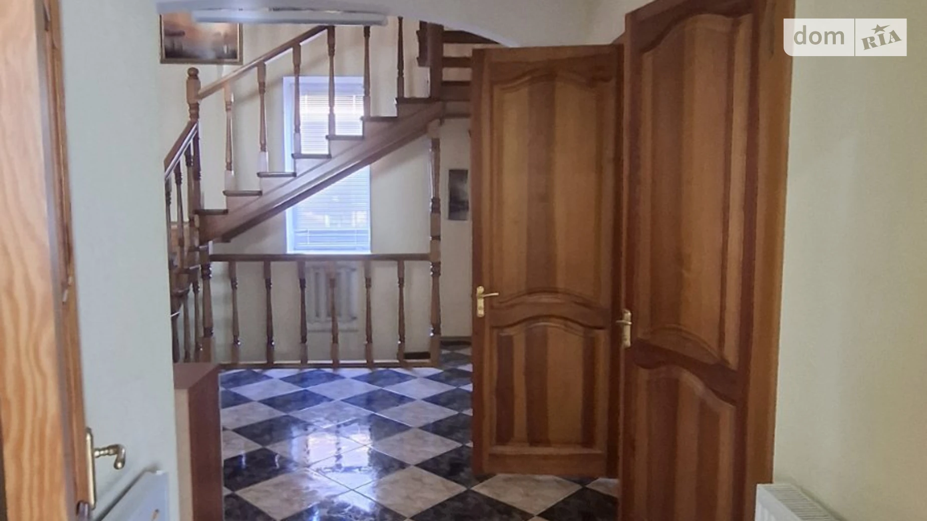 Сдается в аренду дом на 2 этажа 450 кв. м с баней/сауной, цена: 1000 $ - фото 3