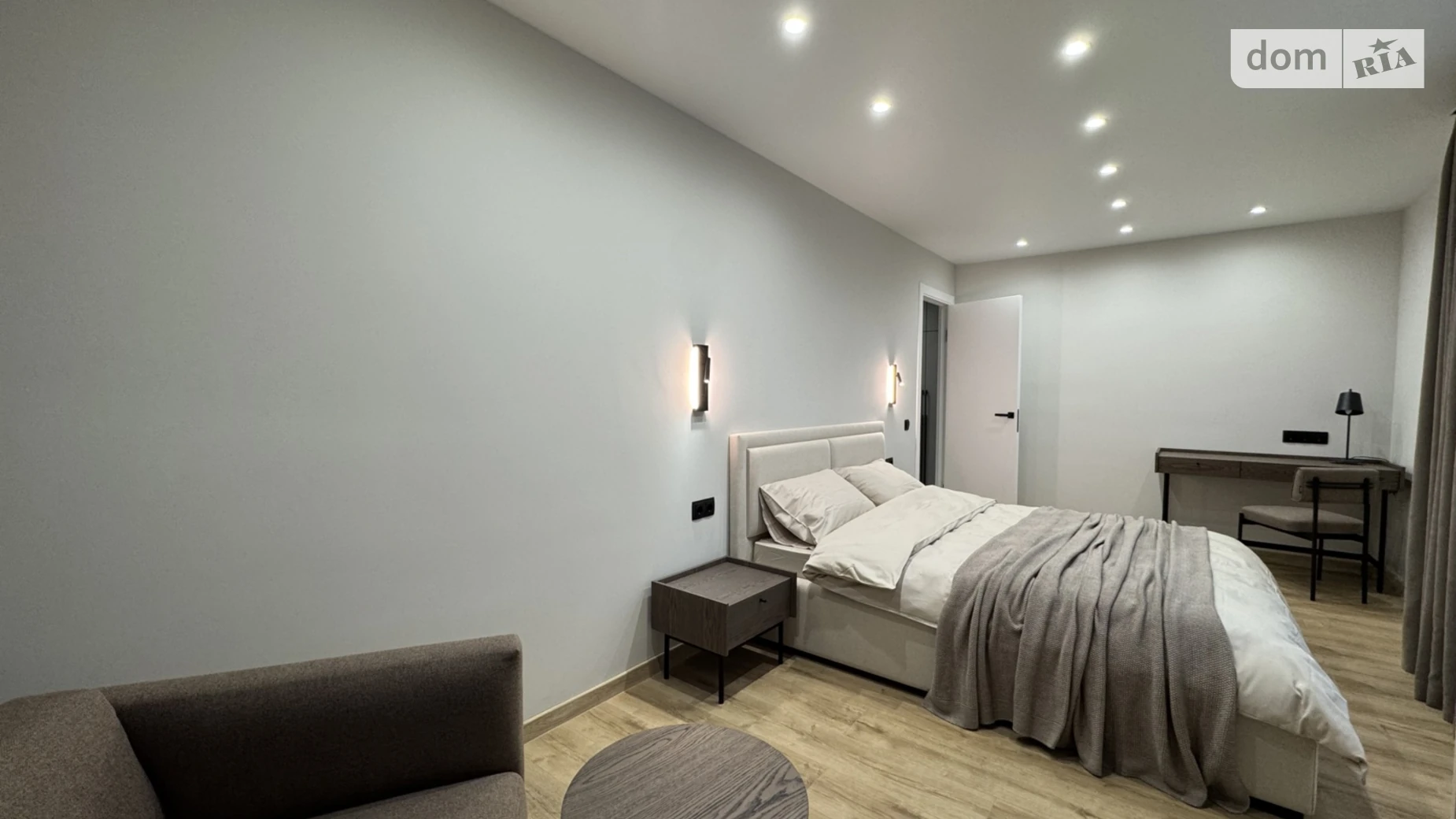 3-комнатная квартира 90.5 кв. м в Тернополе, цена: 116000 $ - фото 2