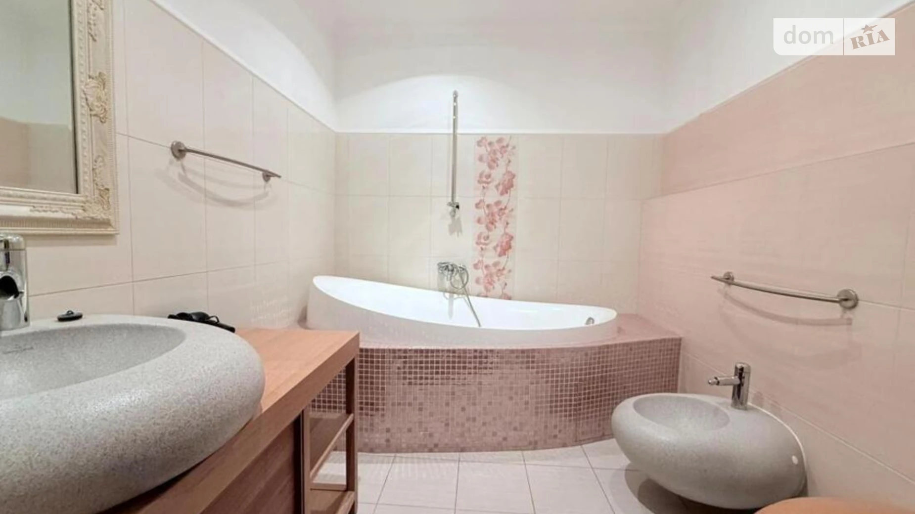 Продається 3-кімнатна квартира 120 кв. м у Києві, вул. Голосіївська, 13 - фото 3