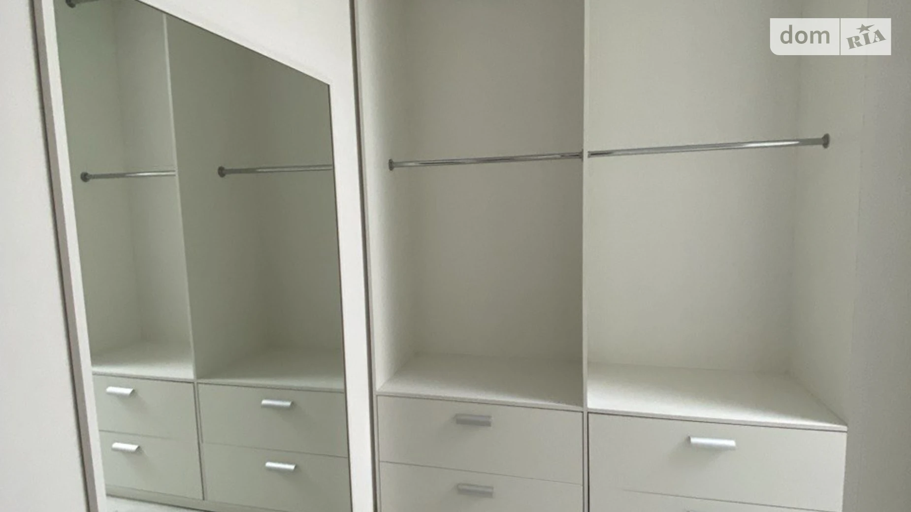 Сдается в аренду дом на 2 этажа 220 кв. м с балконом, цена: 2000 € - фото 5