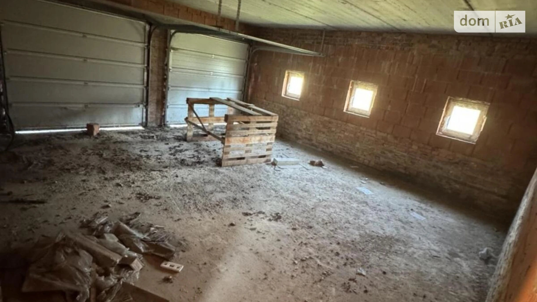 Продается дом на 3 этажа 280 кв. м с террасой, цена: 149999 $ - фото 4