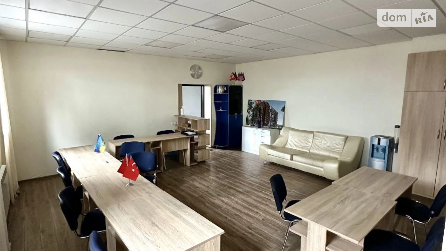 Продается помещения свободного назначения 48.7 кв. м в 5-этажном здании, цена: 49990 $ - фото 2