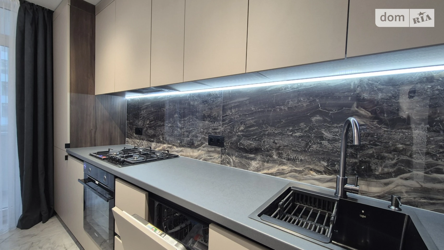 1-комнатная квартира 41 кв. м в Тернополе, ул. Смакулы, 7 - фото 2