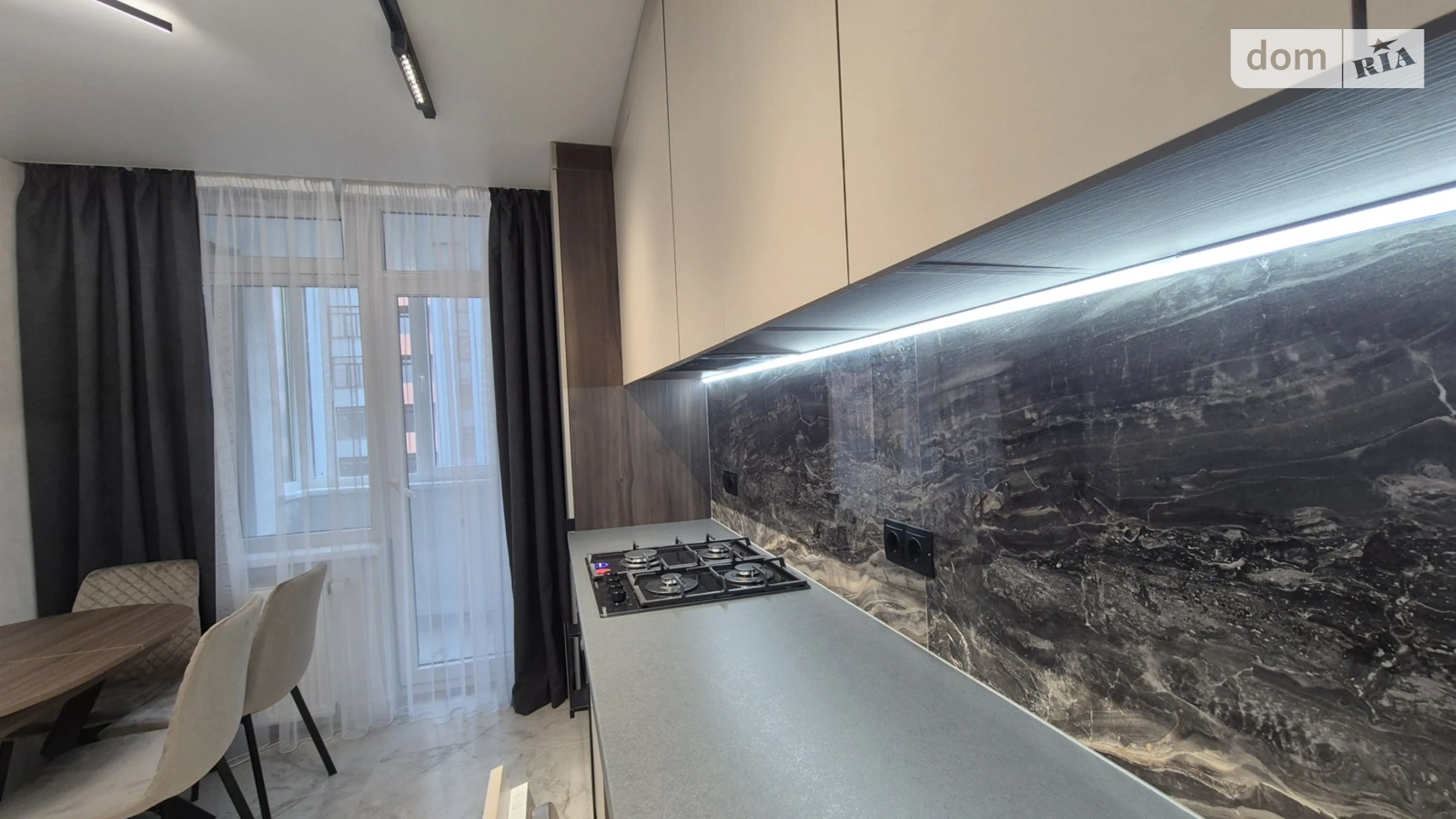 1-комнатная квартира 41 кв. м в Тернополе, ул. Смакулы, 7 - фото 3